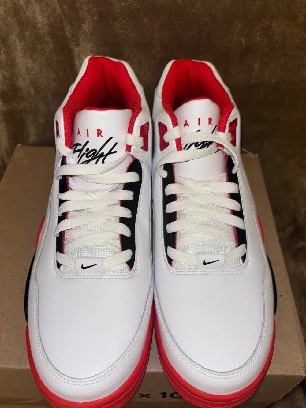 9.5 Mens - Nike Flight Legacy - New without box